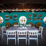 Ξενοδοχείο Sands Beach Resort 4*