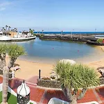 Sands Beach Resort Costa Teguise