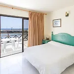 Sands Beach Resort Otel